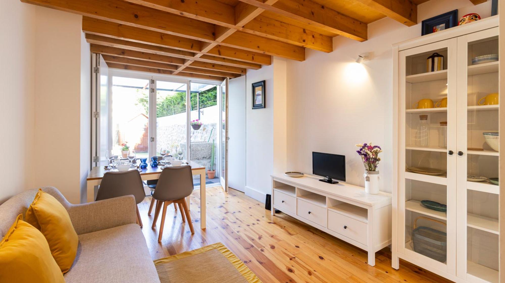 City Center Duplex W Patio By Lovelystay Porto Kültér fotó